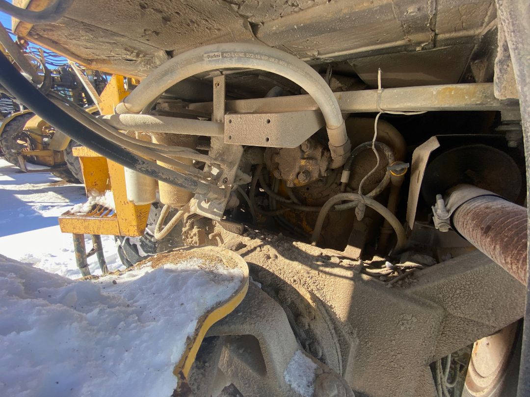 1997 MOXY MT-30 - Image 24